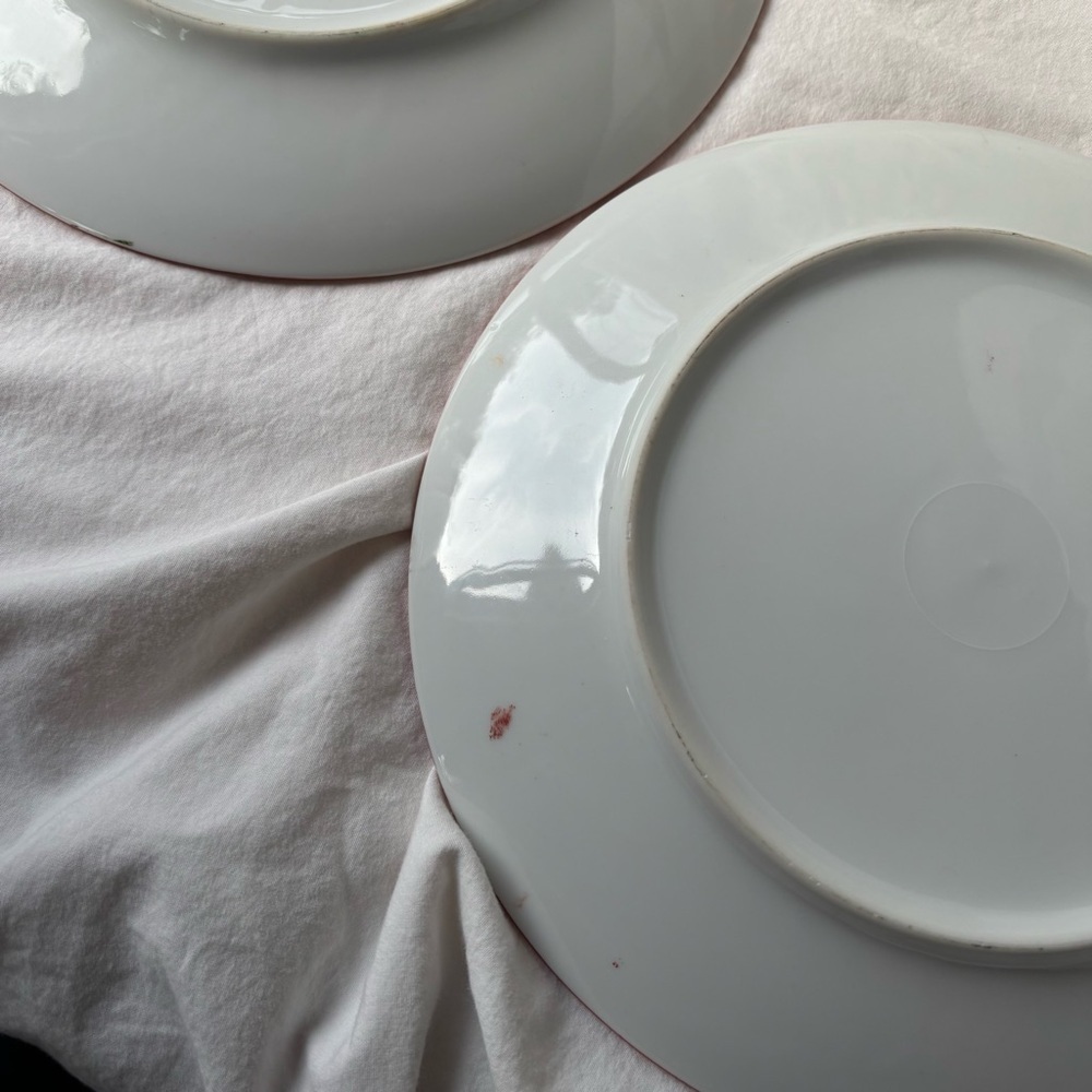 Danish Hand painted Santa Claus Christmas Plates from Svenborg-Set of 2 - Picture 8 of 8